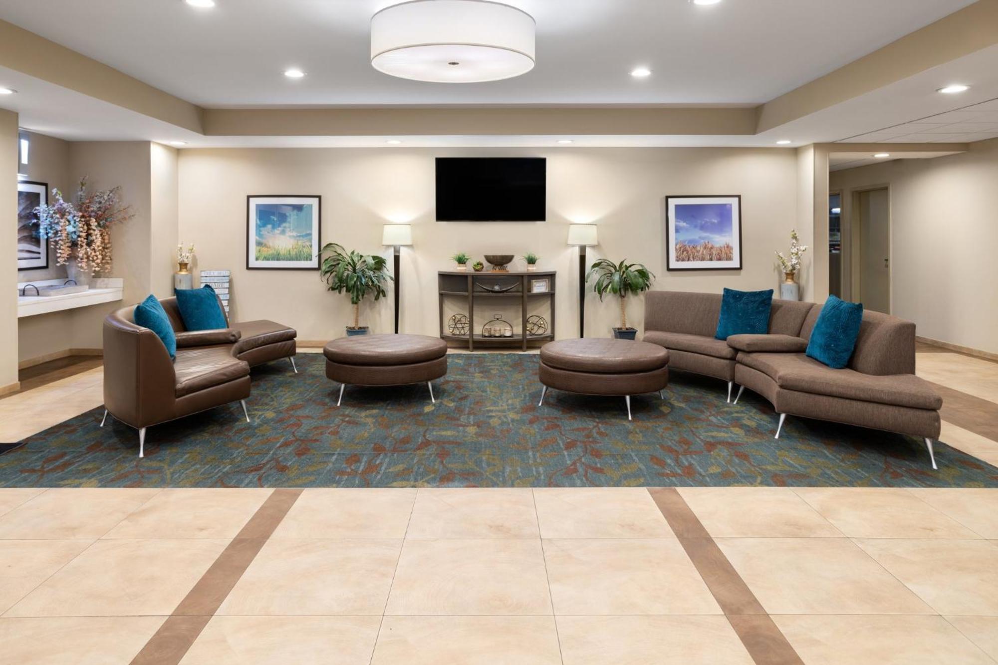 Candlewood Suites Philadelphia - Airport Area By Ihg Chester Exteriör bild