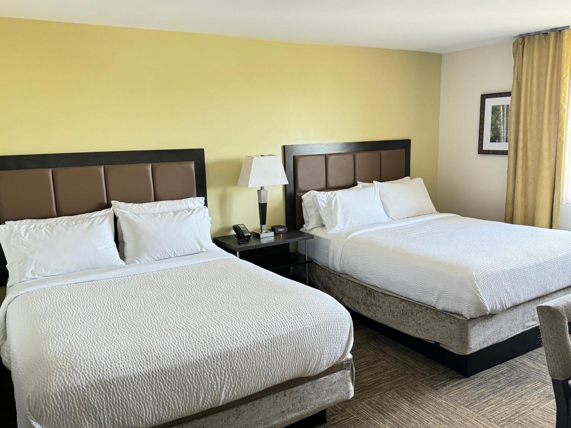Candlewood Suites Philadelphia - Airport Area By Ihg Chester Exteriör bild