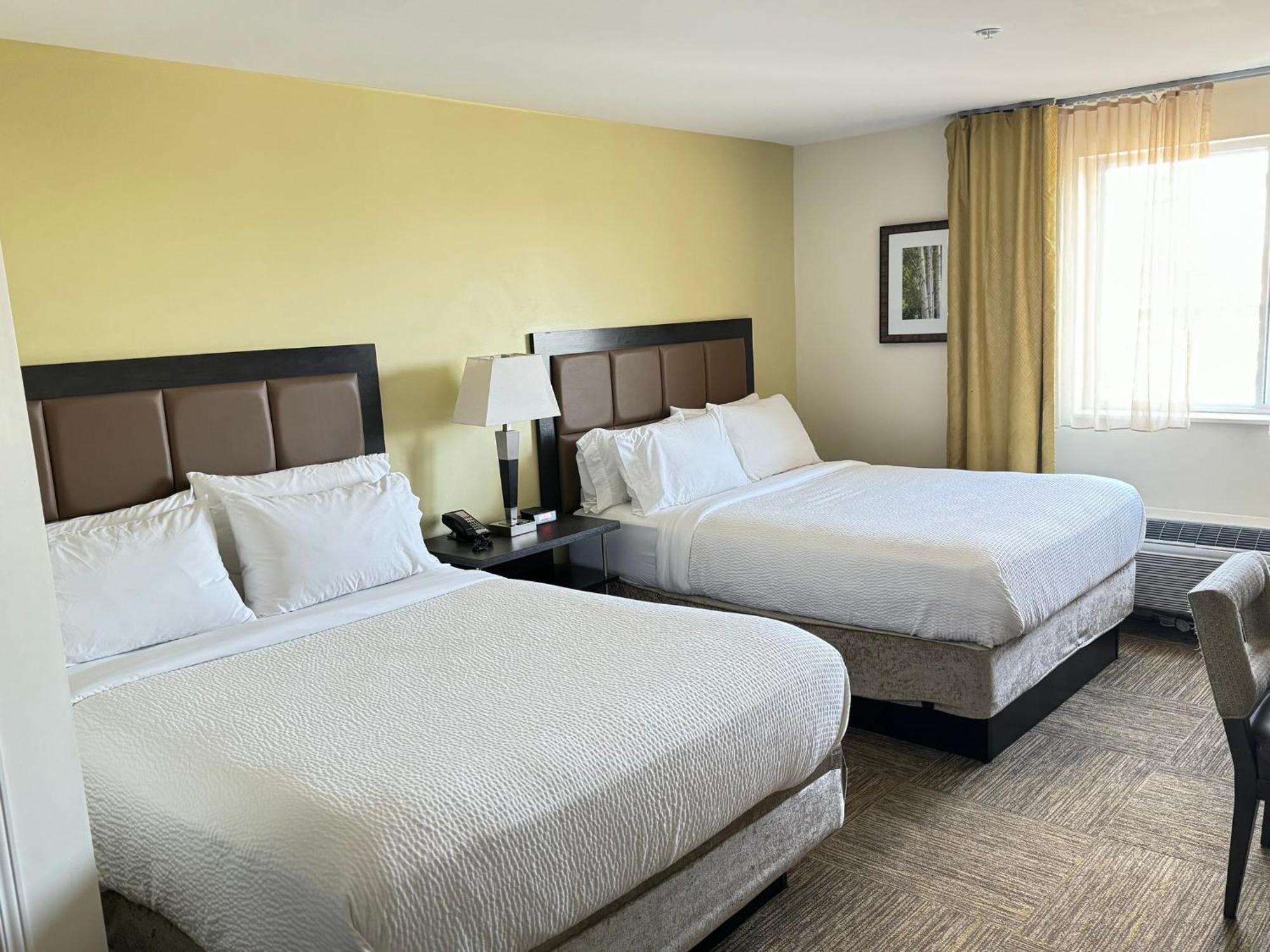 Candlewood Suites Philadelphia - Airport Area By Ihg Chester Exteriör bild
